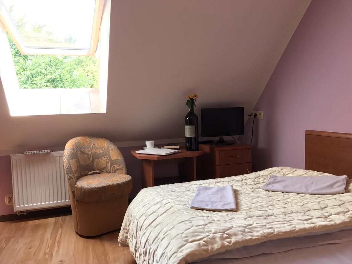 Gosciniec Kukle Bed & Breakfast Eksteriør bilde