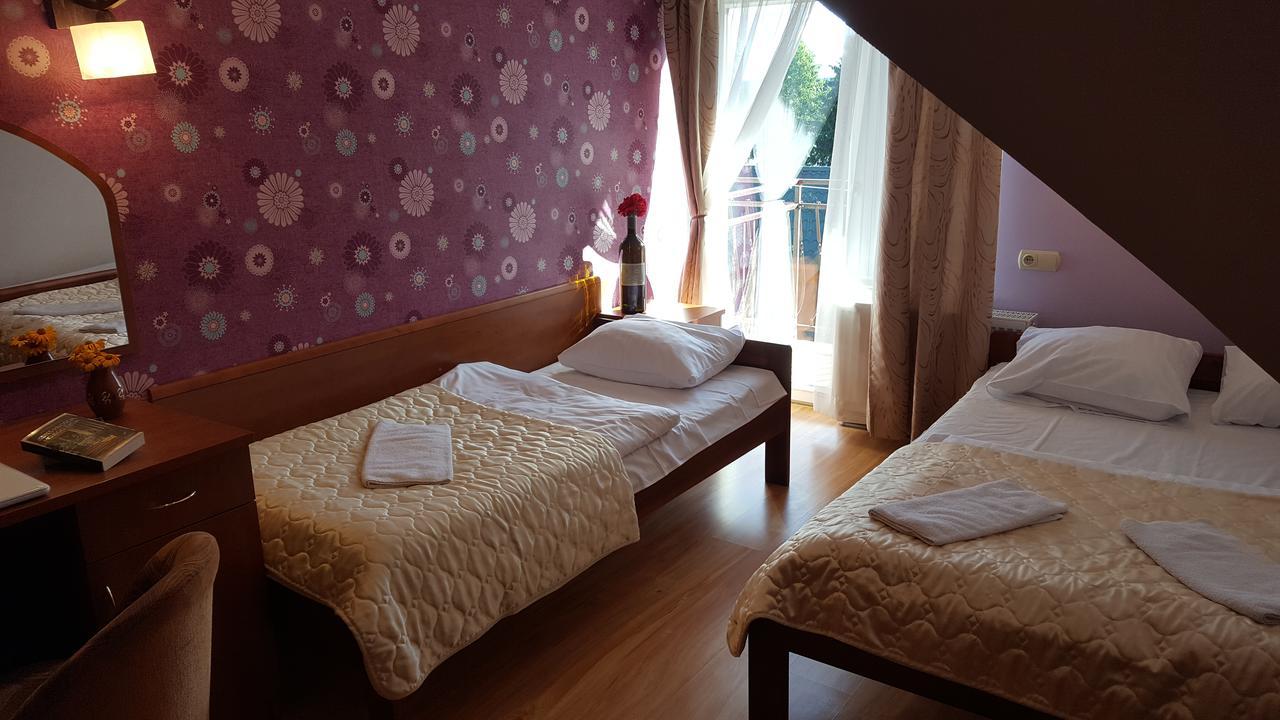 Gosciniec Kukle Bed & Breakfast Eksteriør bilde