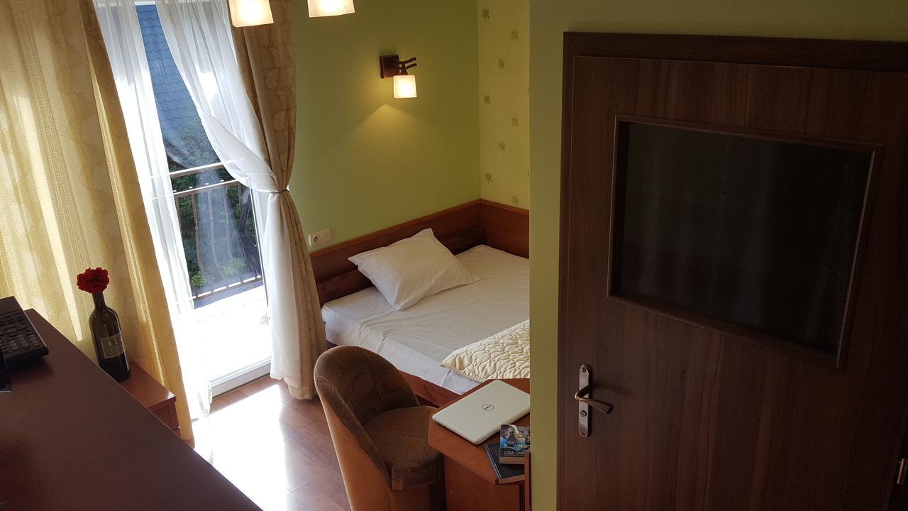 Gosciniec Kukle Bed & Breakfast Eksteriør bilde